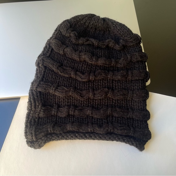 Black Winter Knit Hat Size M - Picture 1 of 4